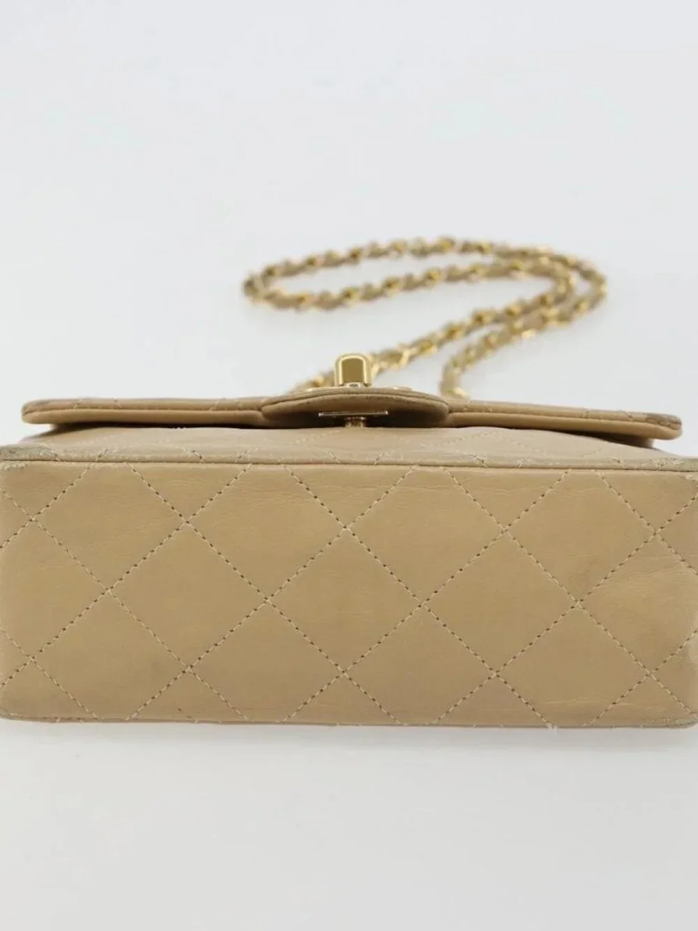 CHANEL Mini Matelasse Chain Shoulder Bag Lamb Skin Beige Gold CC Auth ka4523A